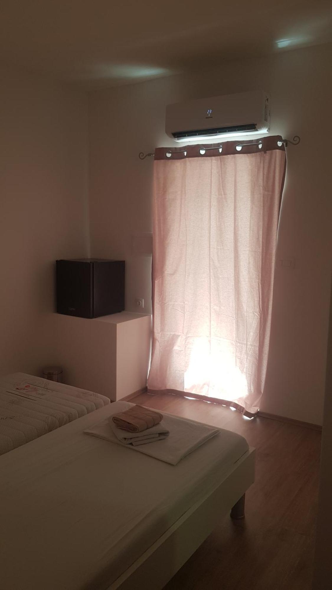 Zoric Apartments & Rooms Dubrovnik Bilik gambar